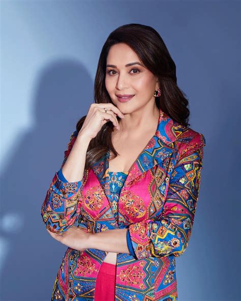 madhuri sexy|290+ Madhuri Dixit Photos .